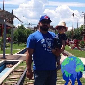 Meet your Posher, Aaron